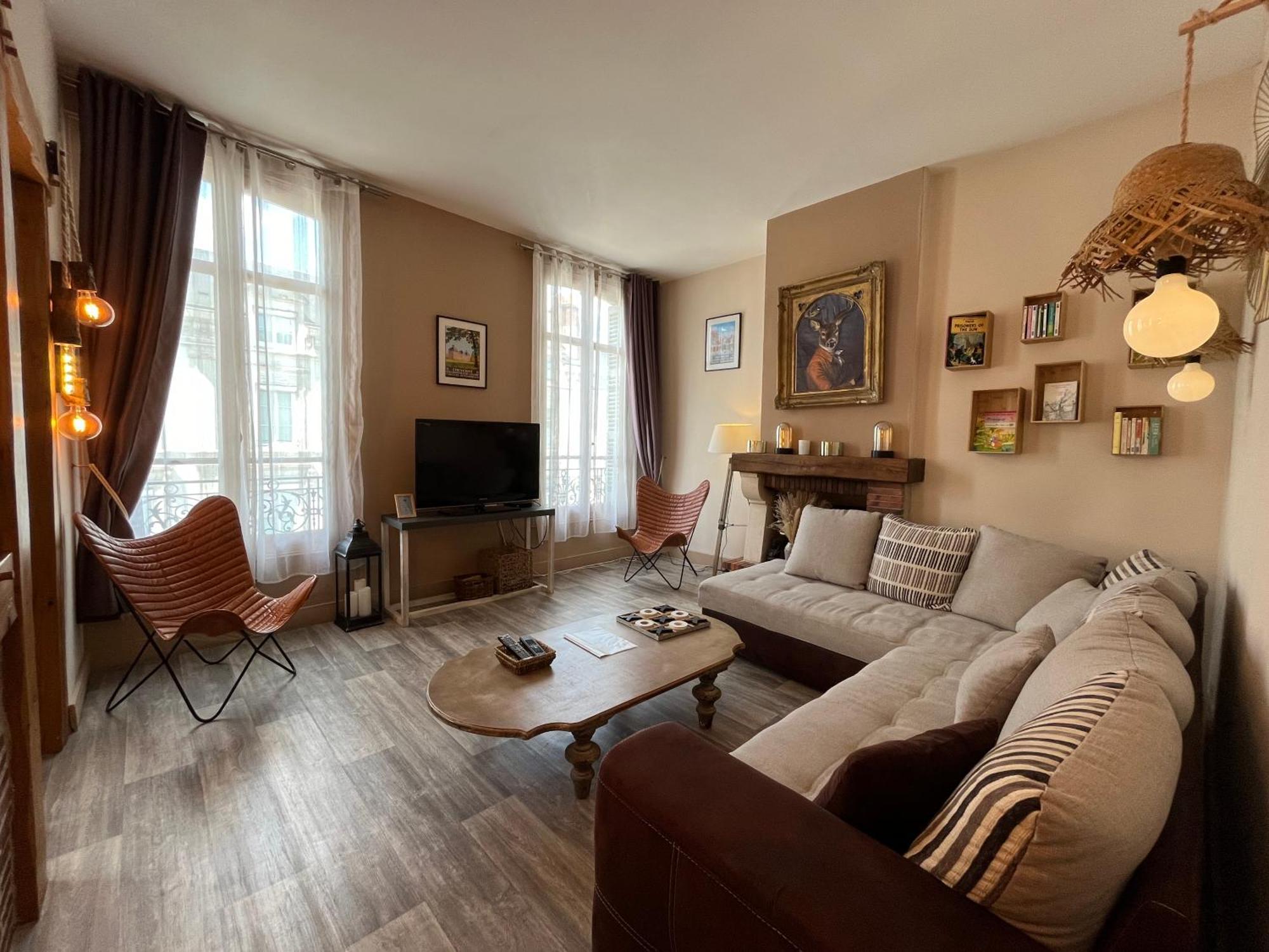 Cote Chateau - Grand Appartement Au Coeur De Blois Exterior photo